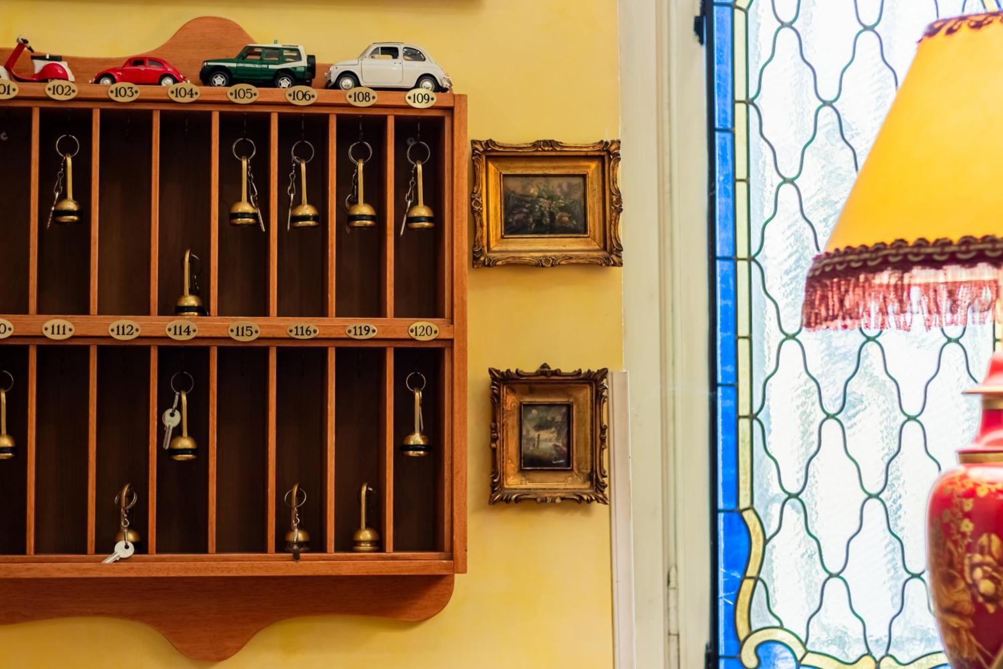 Hotel Principi D'Acaja ตูริน ภายนอก รูปภาพ