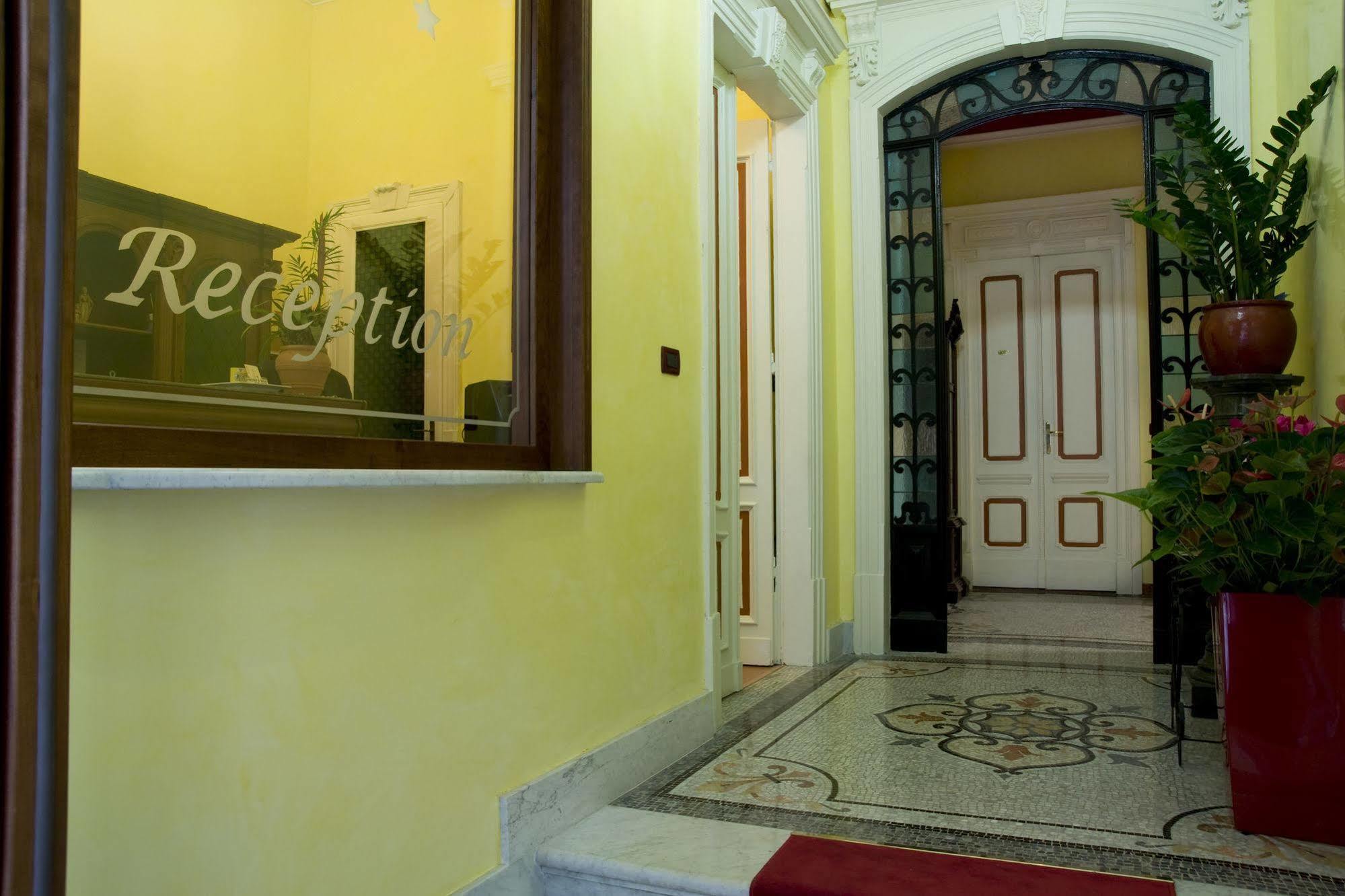 Hotel Principi D'Acaja ตูริน ภายนอก รูปภาพ